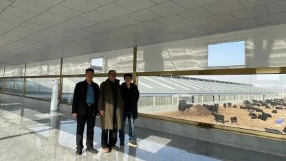 內(nèi)蒙古大學(xué)李光鵬教授一行蒞臨旭一牧業(yè)公司視察指導(dǎo)工作